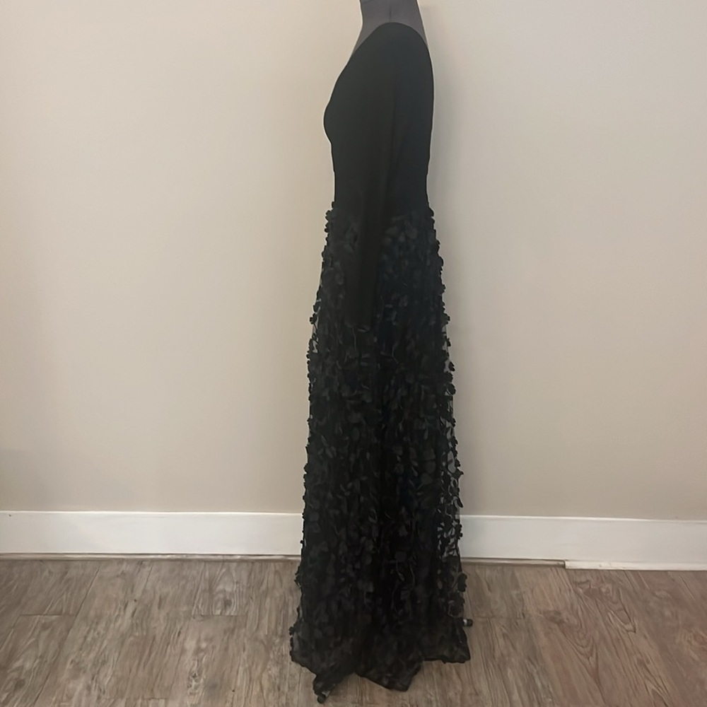 Xscape Black Long Sleeve V-Neck Evening Gown - Picture 5 of 12
